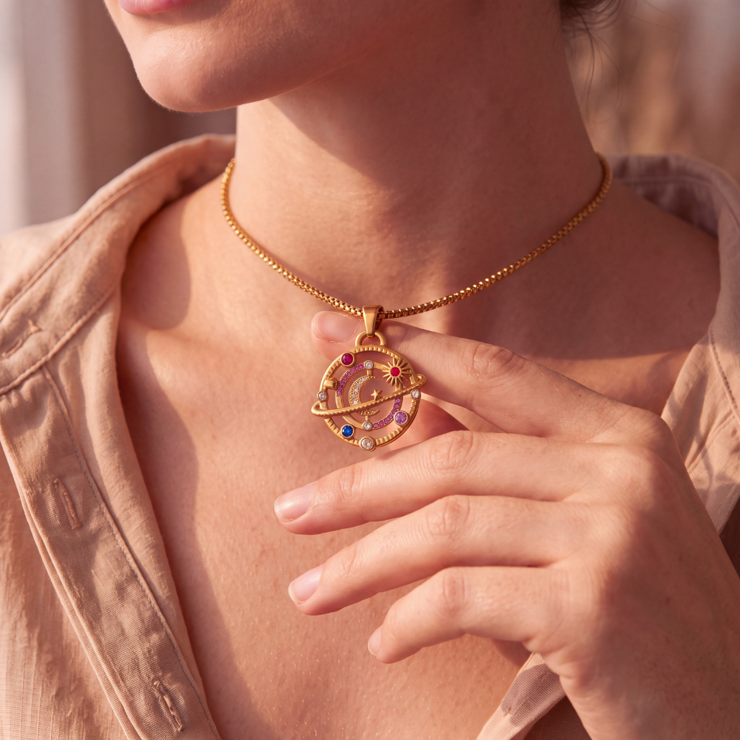 Collar Amuleto Celestial