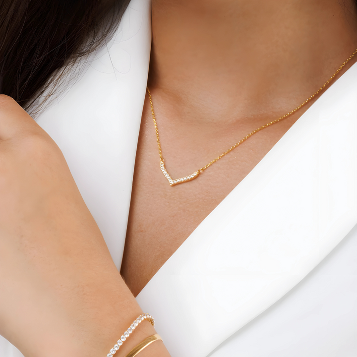 Collar V Diamond Shine
