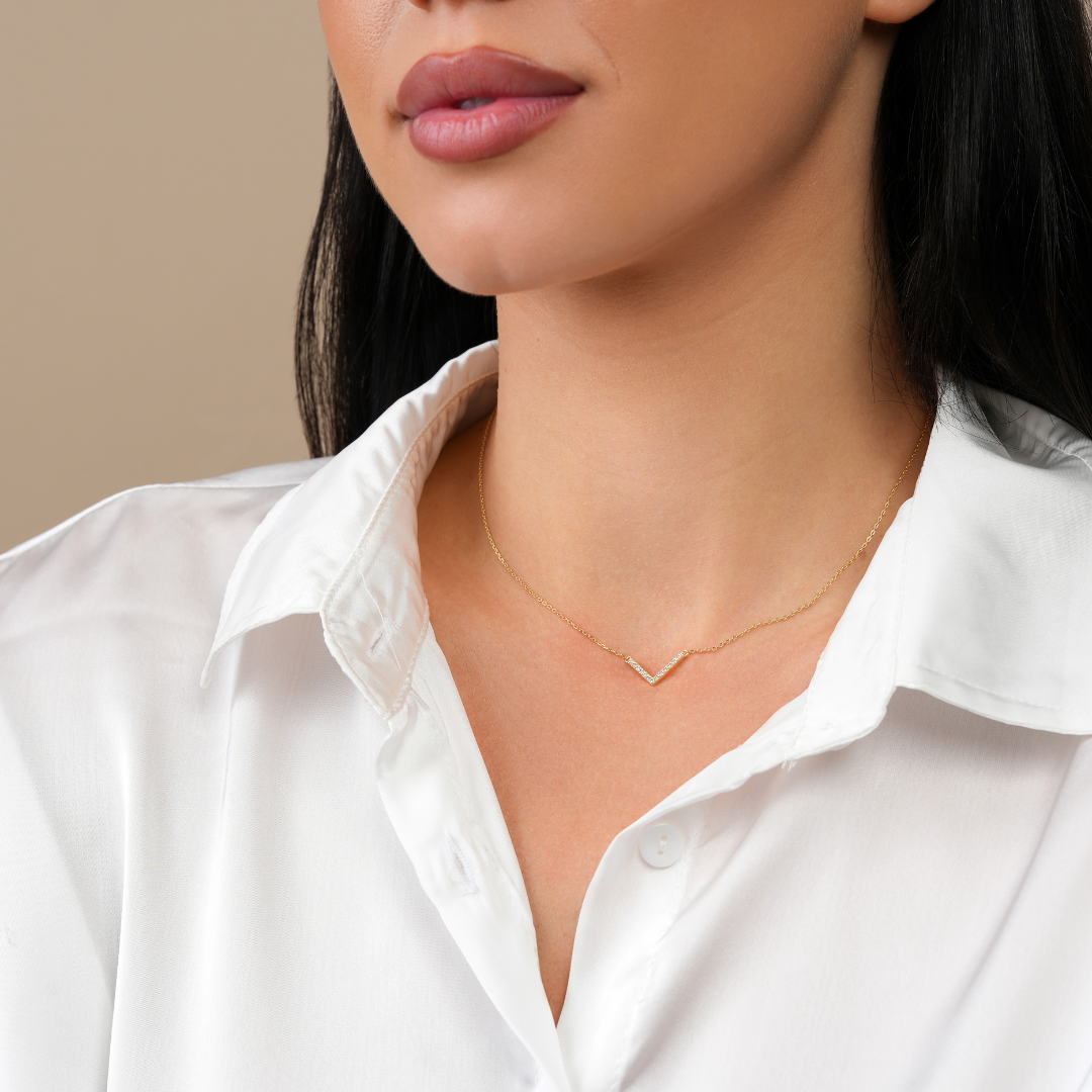 Collar V Diamond Shine