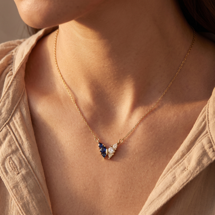 Collar Mariposa – Piedras de Nacimiento