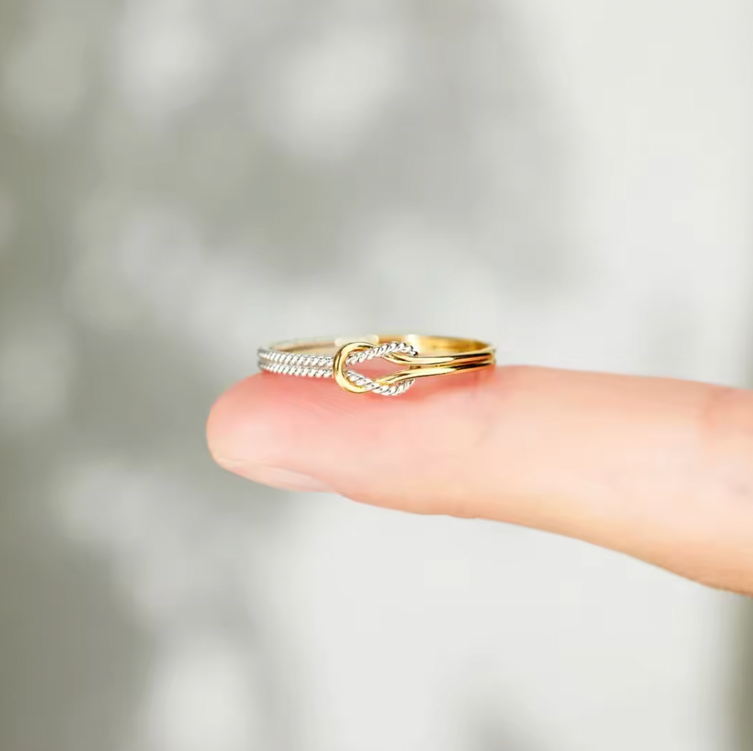 Anillo Nudo de Amor- Amor y Compromiso